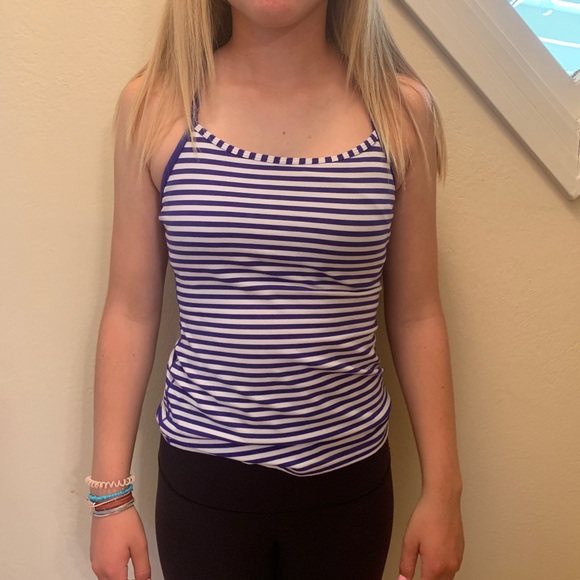 Lululemon Power Y Tank - Picture 2 of 4